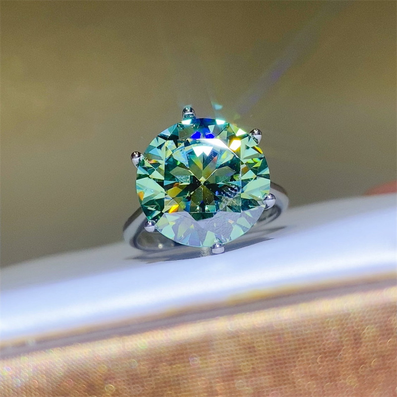 Women's 925 Silver Moissanite Six-Claw Ring, Large Carat Design